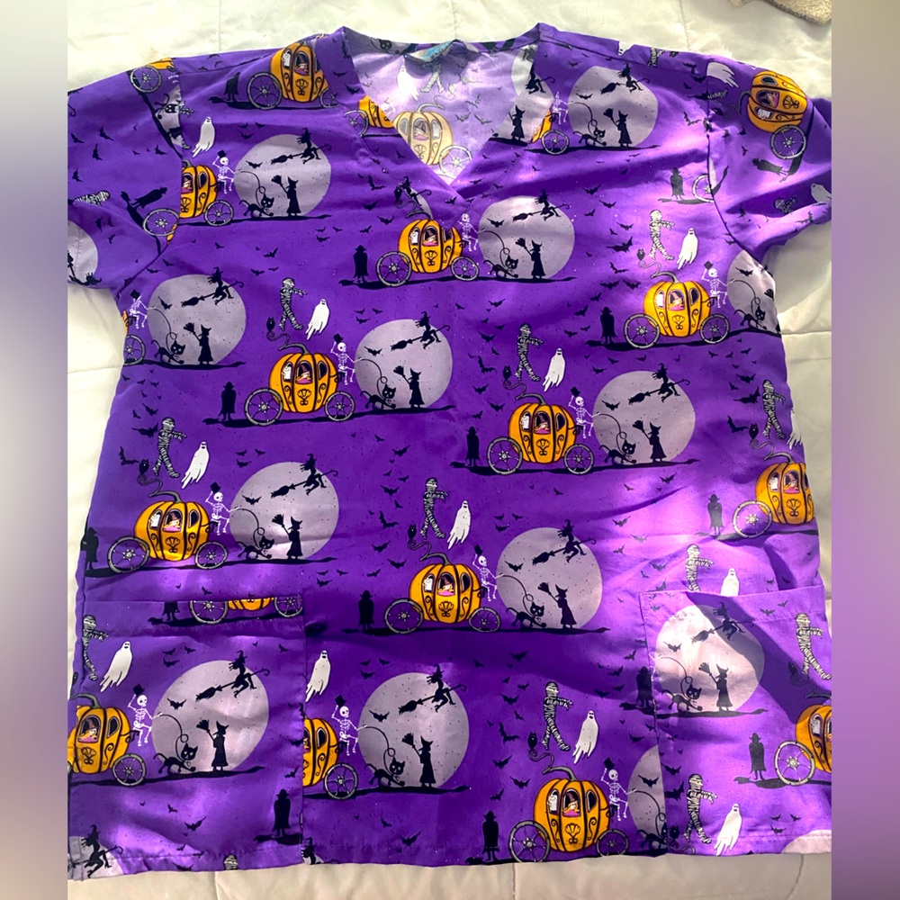 Halloween Scrub Top Pediatric Size L